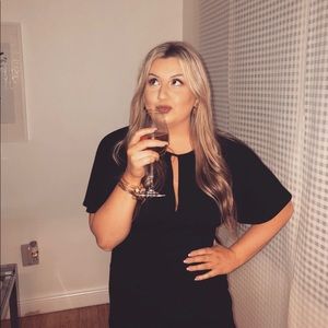 Meet your Posher, Chella